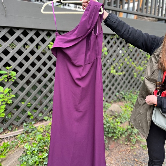 Saachin & Babi Formal Dress - Picture 1 of 5